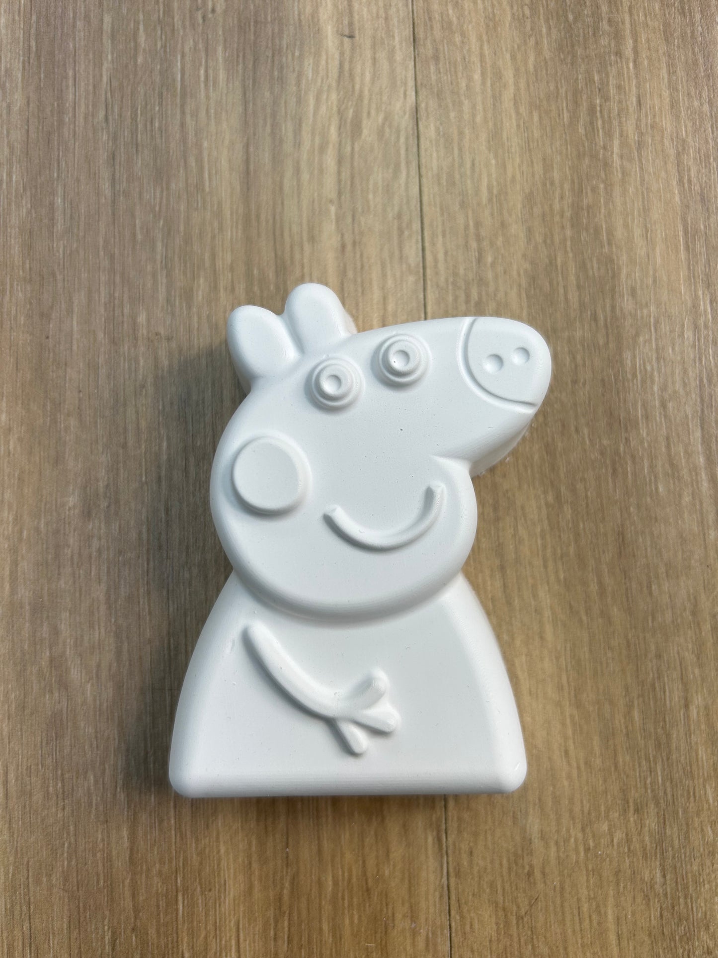 Peppa Pig (shape only)